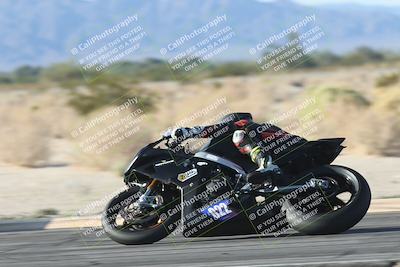 media/Nov-02-2025-CVMA (Sun) [[337aff29ab]]/Race 16-Formula Twins-Formula 40 UL(Holeshot)/